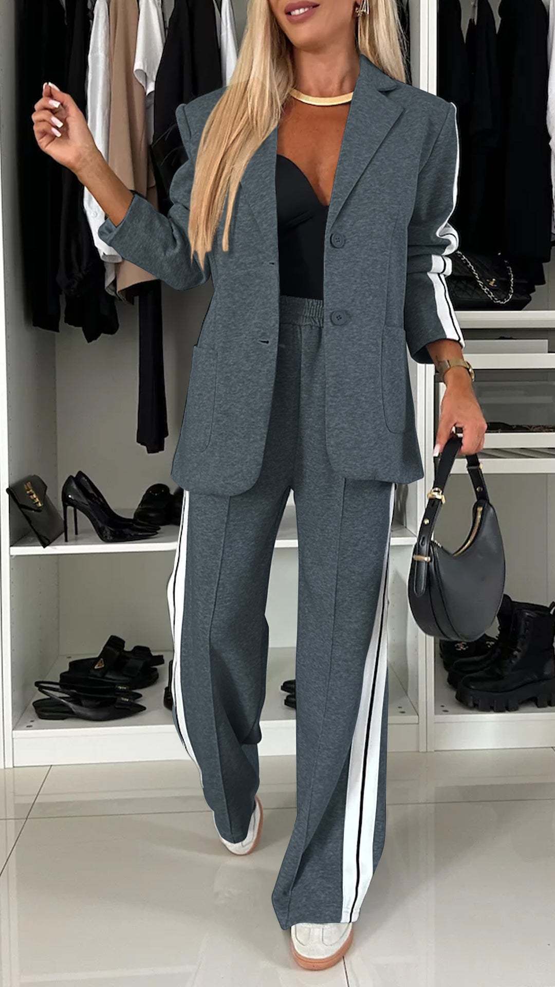 Ensemble Mina™ gris, polyvalent pour toutes les occasions décontractées.